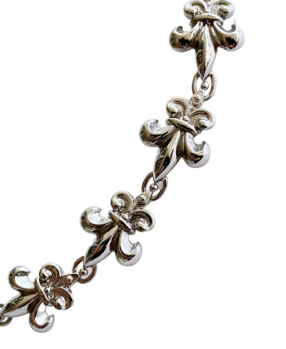 Fleur de Lis Collier rhodiniert / patiniert