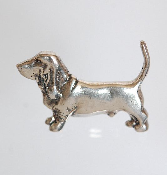 Basset Pin